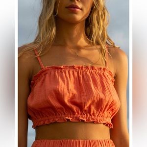 Billabong By The Beach Crop Top Size L, NWT Color-Rose Clay